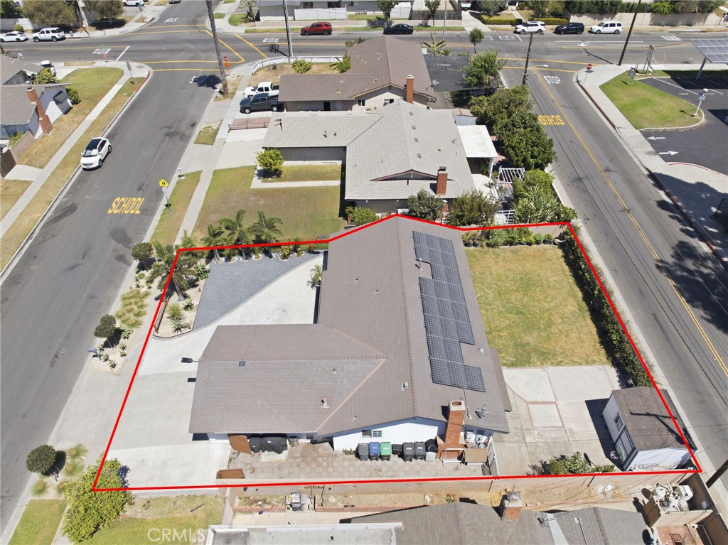 14762 Carfax Property Photo 38