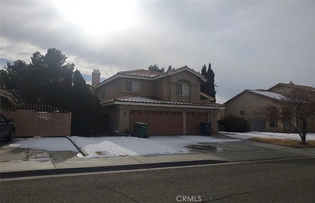 2564 Norberry Street Property Photo 4