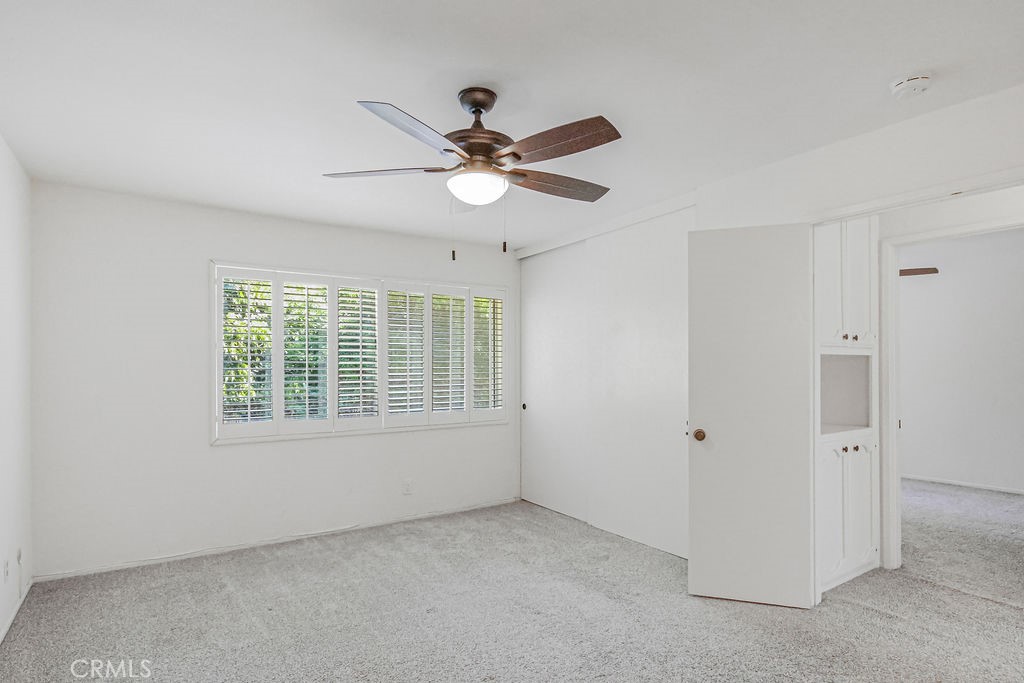 670 W Glenwood Property Photo 15