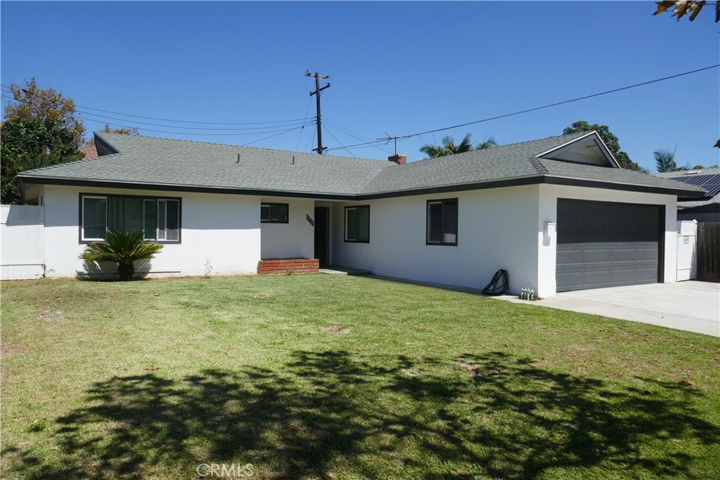 1911 W Maywood Property Photo 2