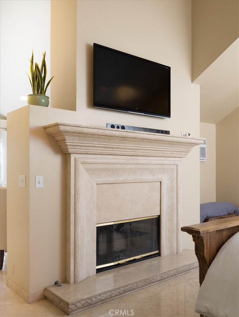 14272 Livingston Property Photo 23