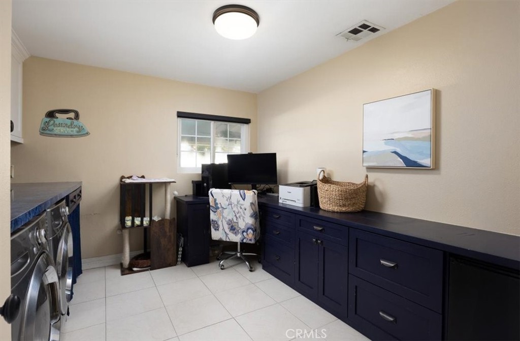 14272 Livingston Property Photo 33