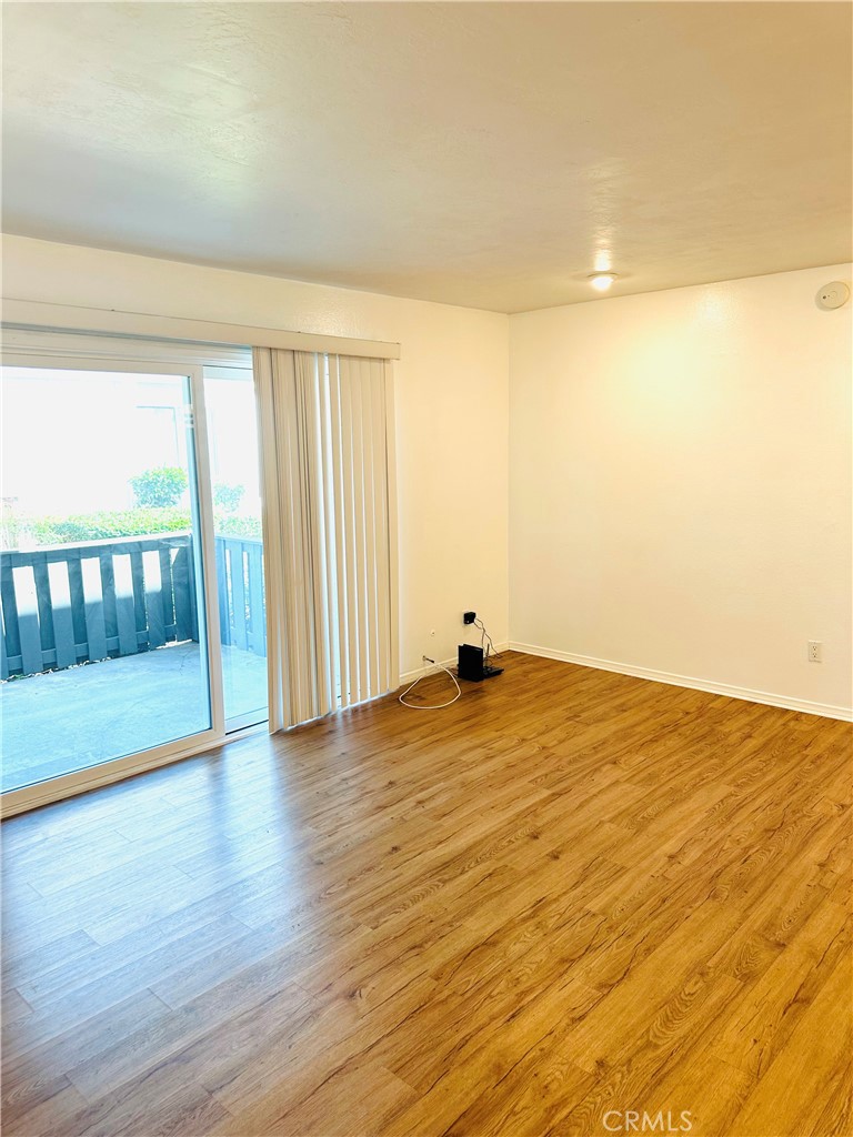 2815 S Fairview A Property Photo 8