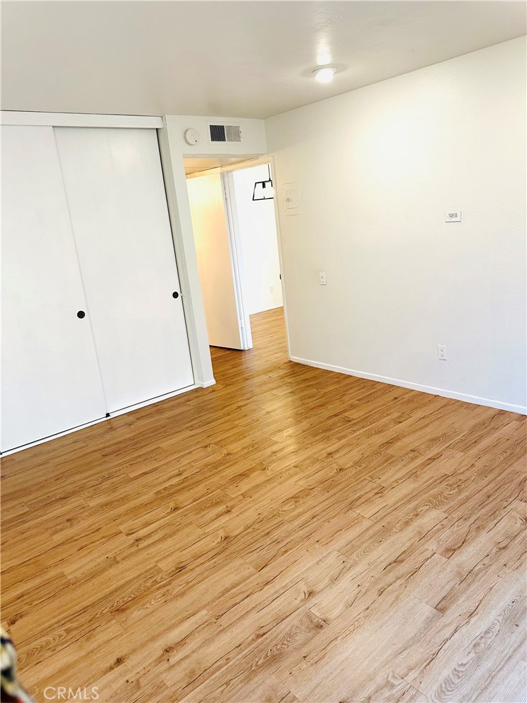 2815 S Fairview A Property Photo 15