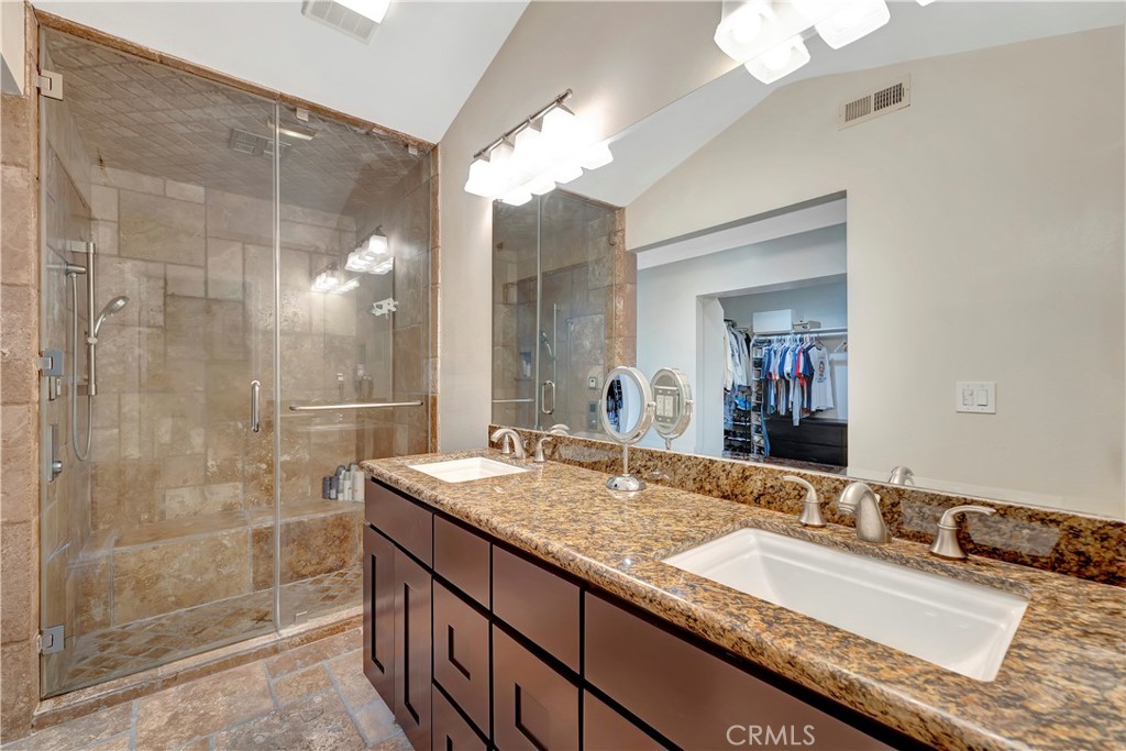 2916 Charlemagne Avenue Property Photo 9