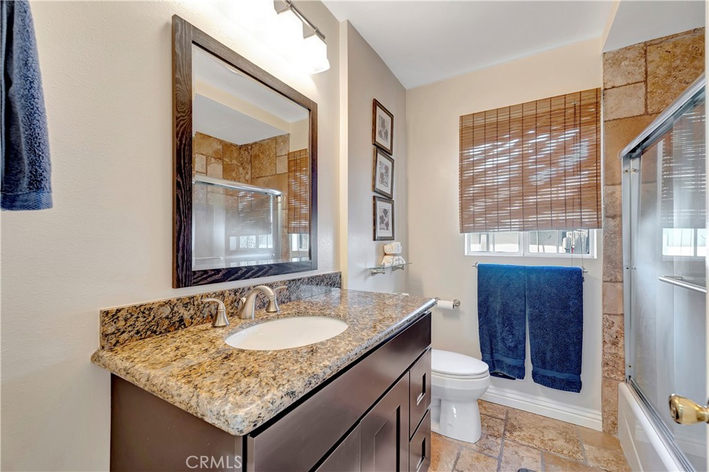 2916 Charlemagne Avenue Property Photo 12