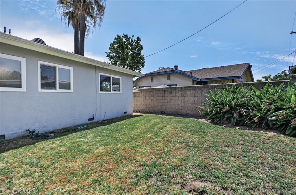 413 S Falcon Street Property Photo 34