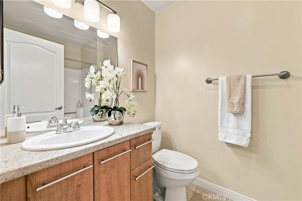 7033 La Tijera Property Photo 27
