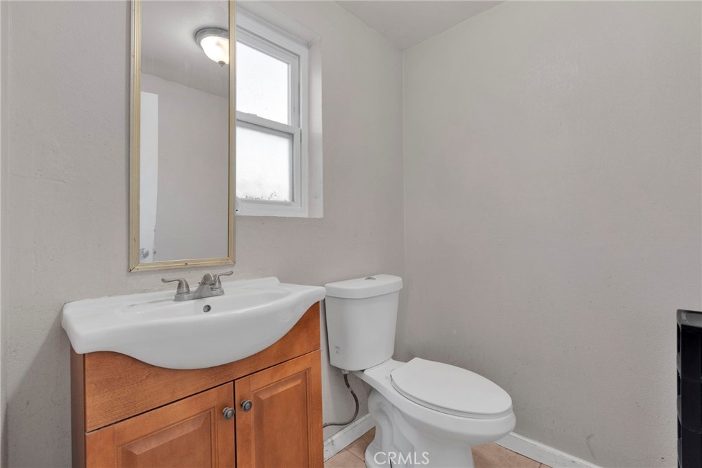 1101 E Virginia Way Property Photo 13