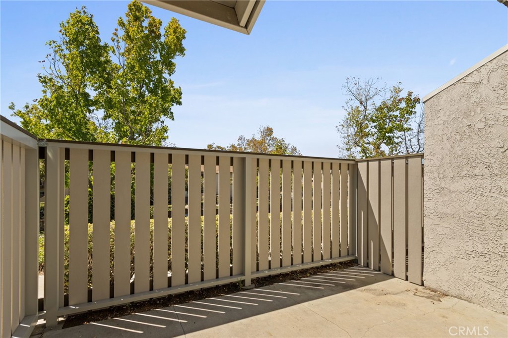 1109 Golden Springs Drive D Property Photo 31