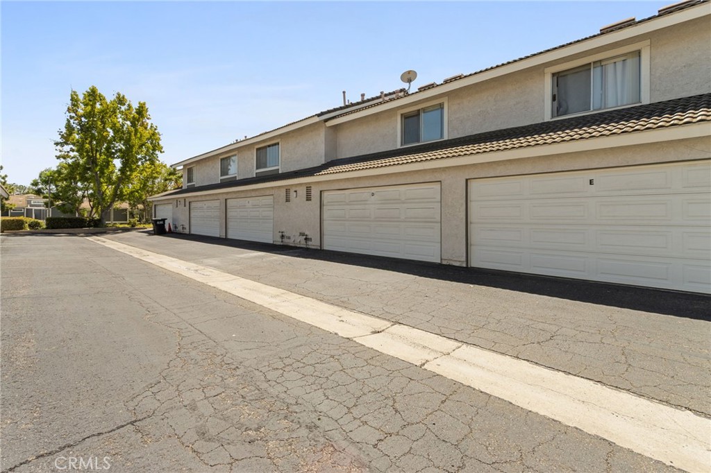 1109 Golden Springs Drive D Property Photo 33