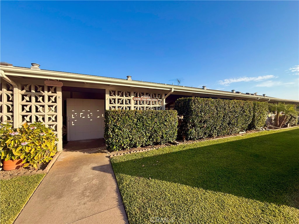 13081 Oak Hills Drive 223j Property Photo 1