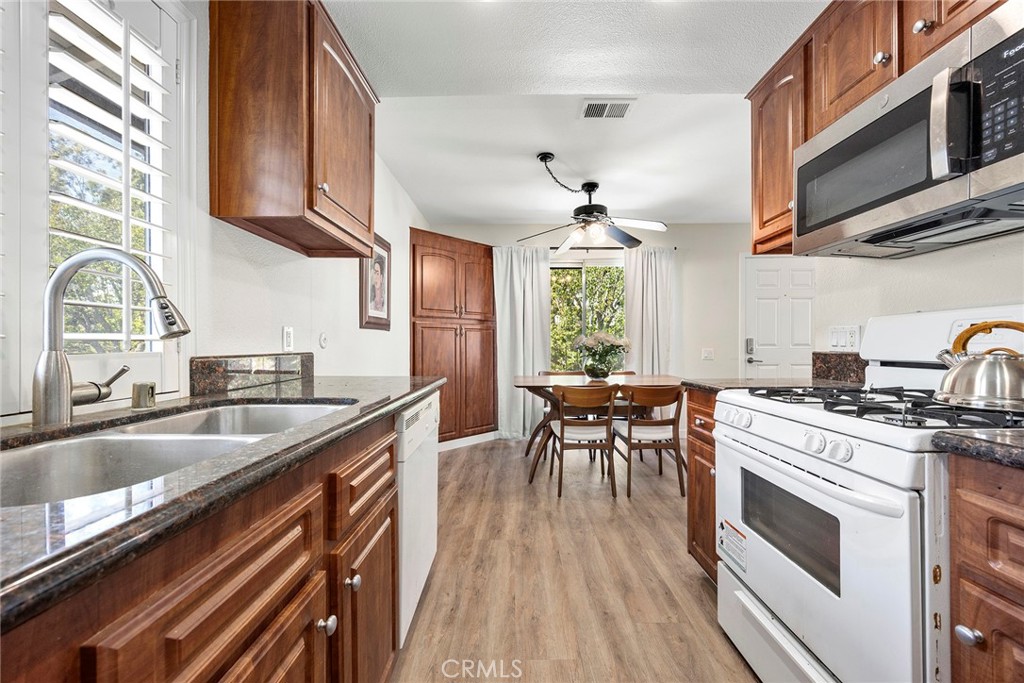 6530 Shady Gate 32 Property Photo 12