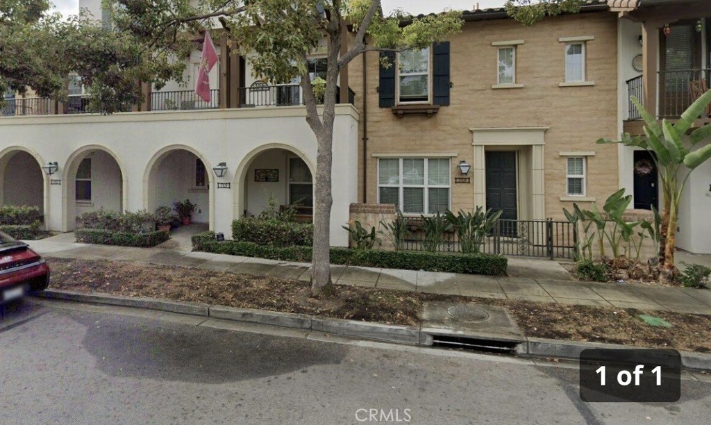 713 S Melrose Property Photo 1