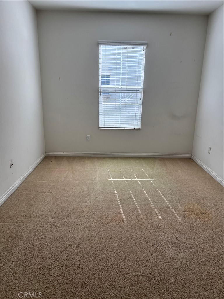 713 S Melrose Property Photo 15