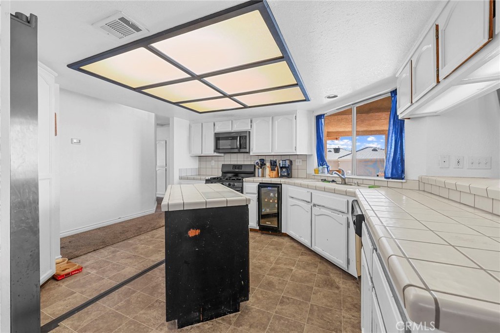 17240 Candlewood Property Photo 15
