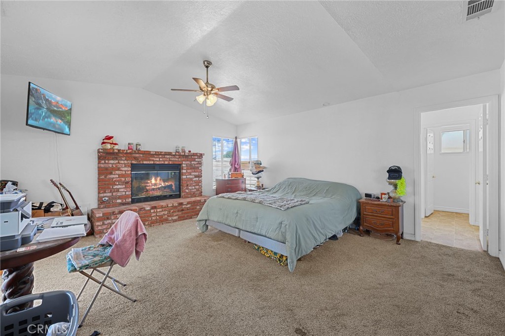 17240 Candlewood Property Photo 19