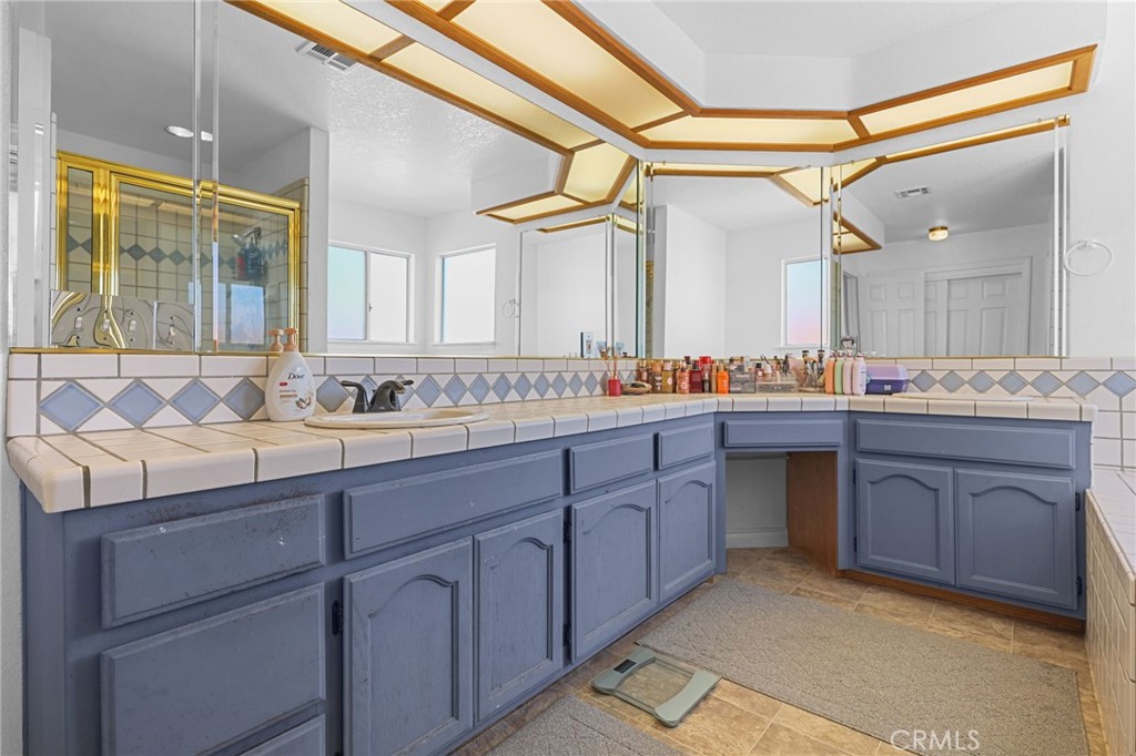 17240 Candlewood Property Photo 25