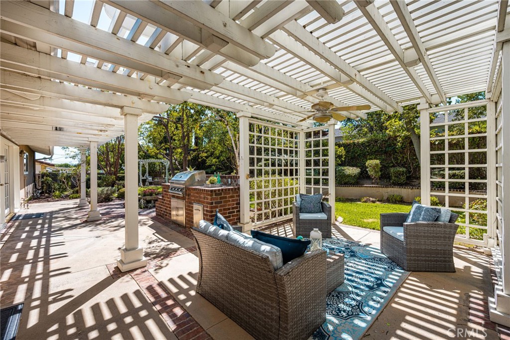 5121 Santa Fe Street Property Photo 45