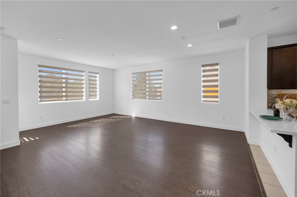 8061 Ackerman Property Photo 16