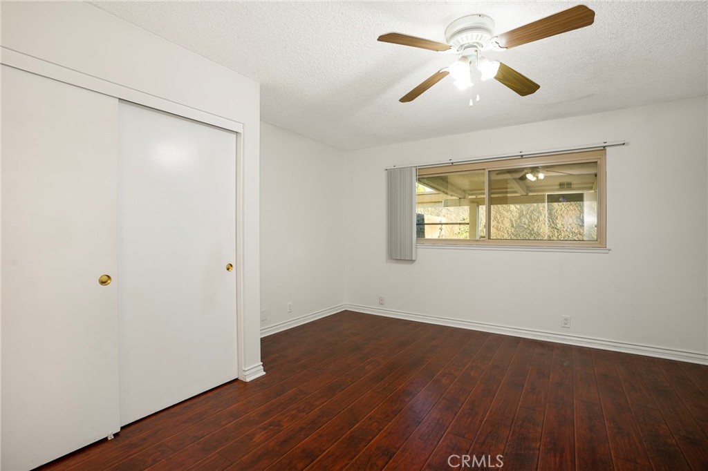 5165 Dover Property Photo 10