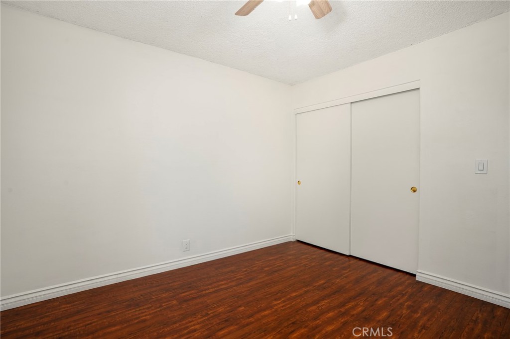 5165 Dover Property Photo 22