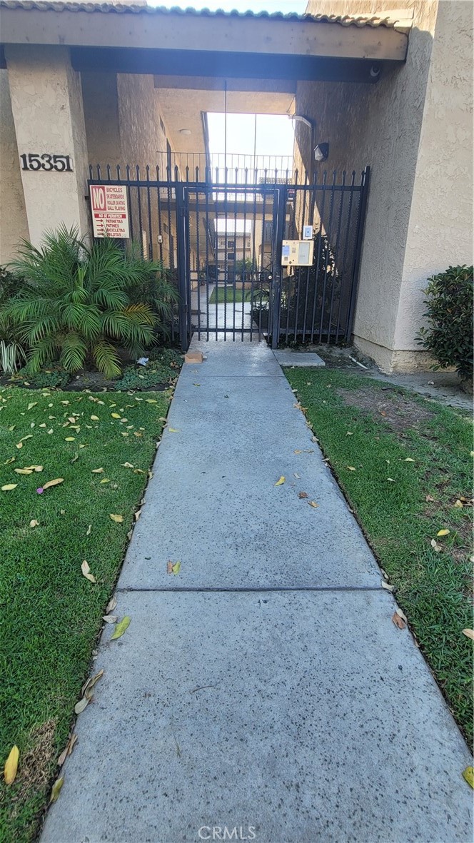 15351 Orange Avenue 26 Property Photo 17