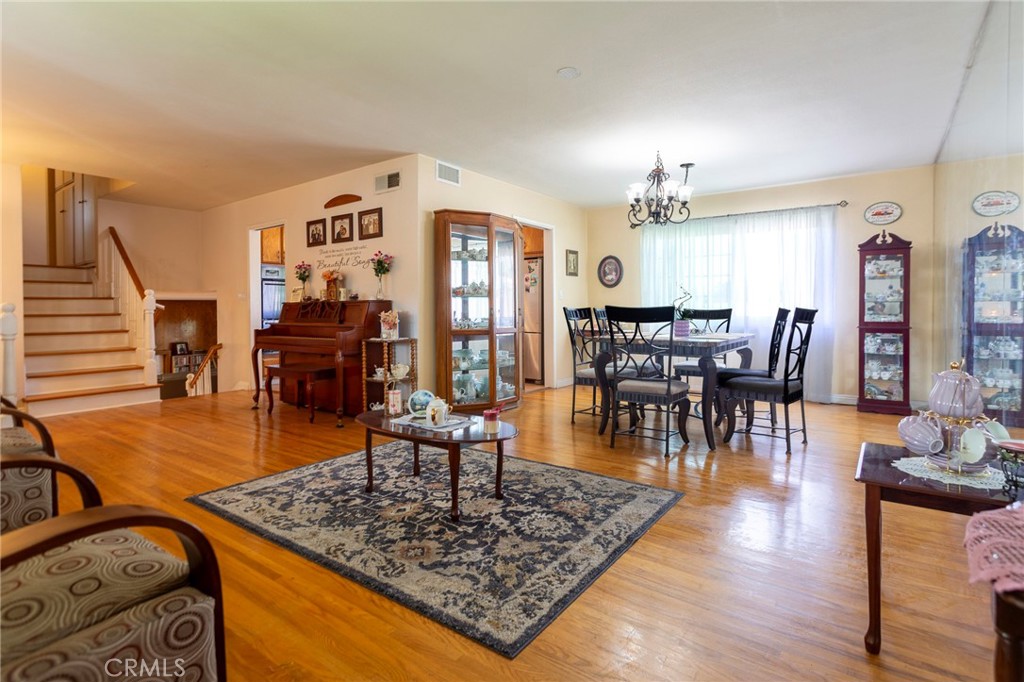 12041 Mayes Drive Property Photo 8
