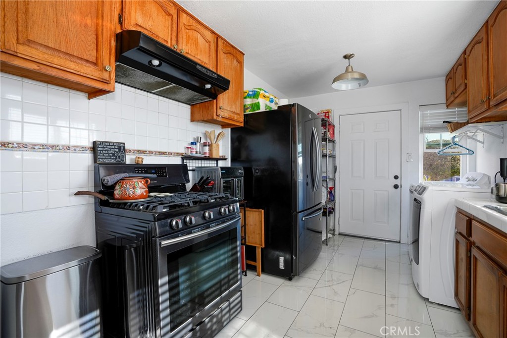 428 Findlay Avenue Property Photo 16