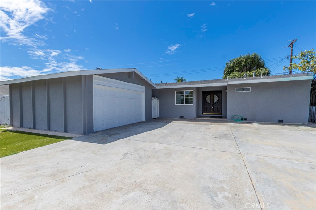 922 Toddy Street Property Photo
