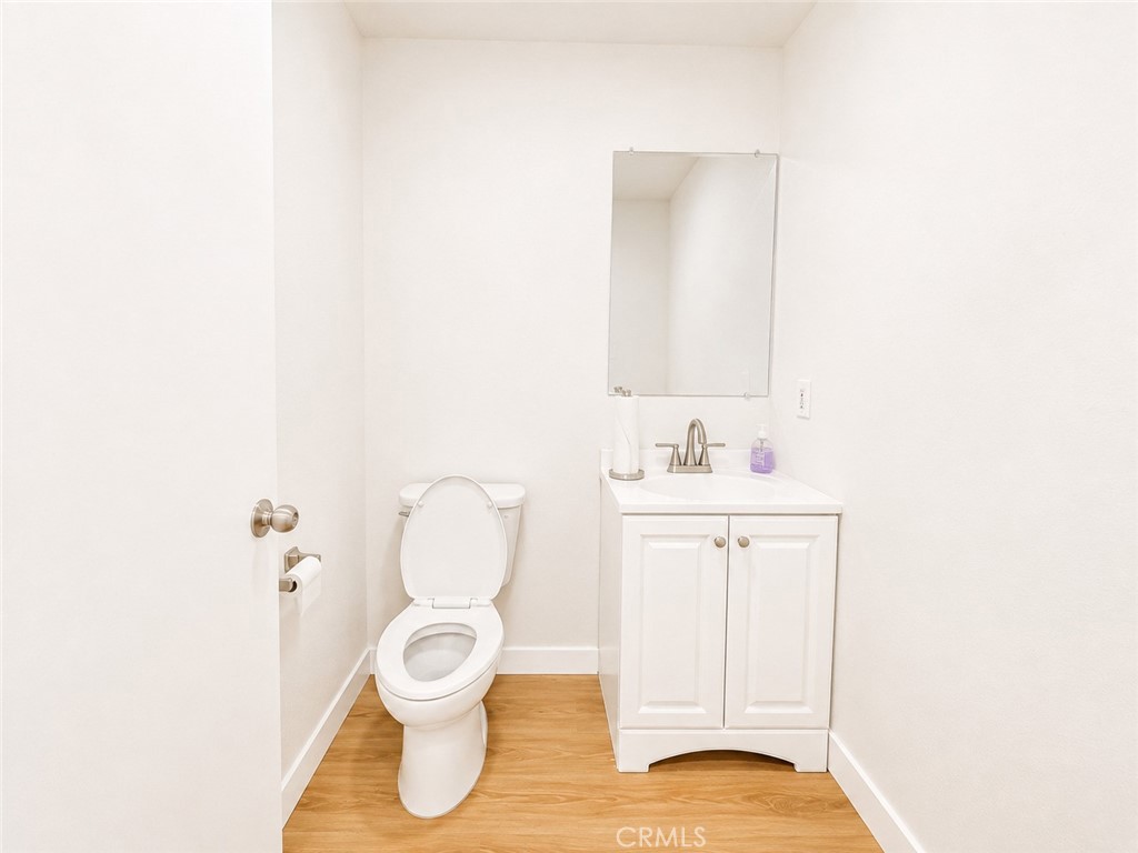 9706 Alondra Boulevard 203 Property Photo 15