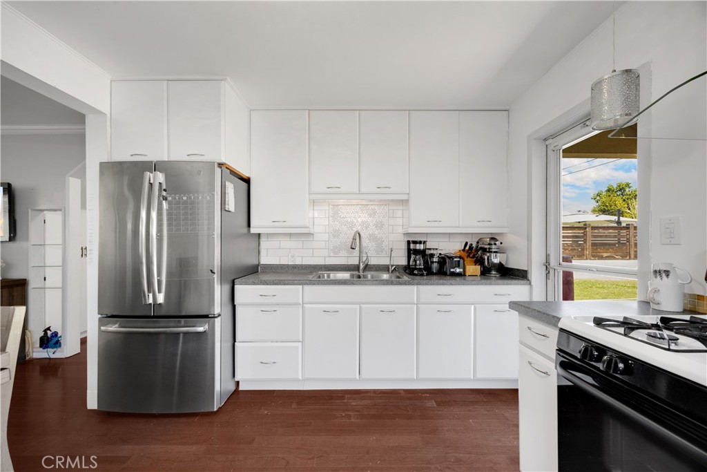 13122 Duffield Property Photo 23