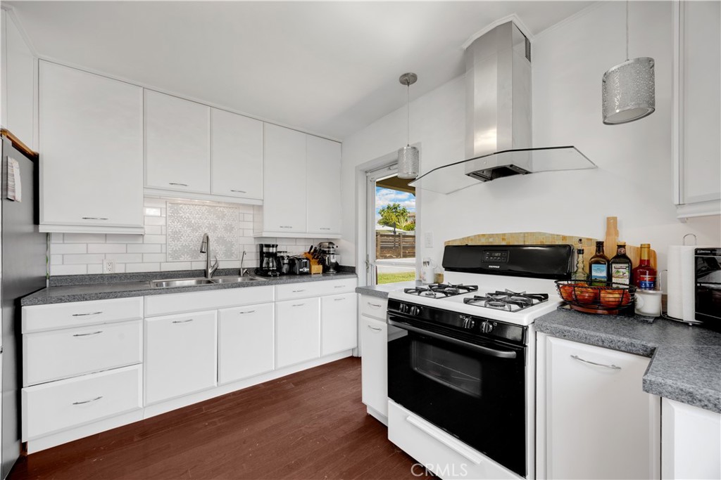 13122 Duffield Property Photo 24
