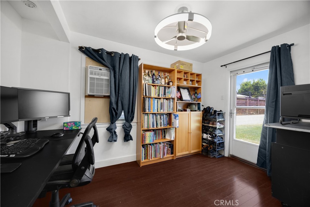 13122 Duffield Property Photo 28