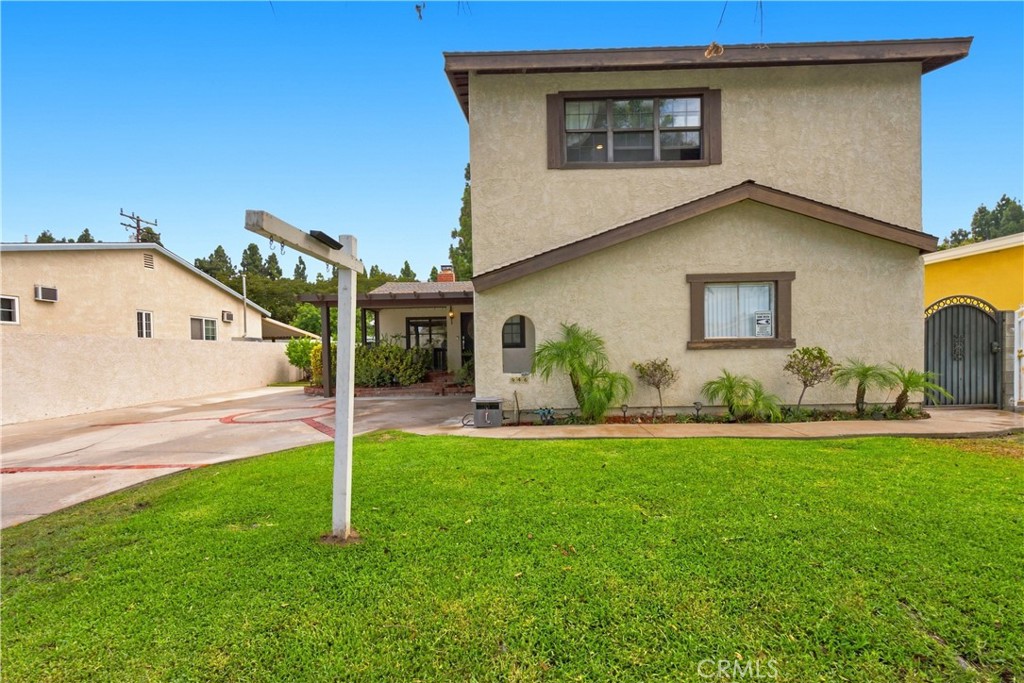 946 S Mccloud Property Photo 4