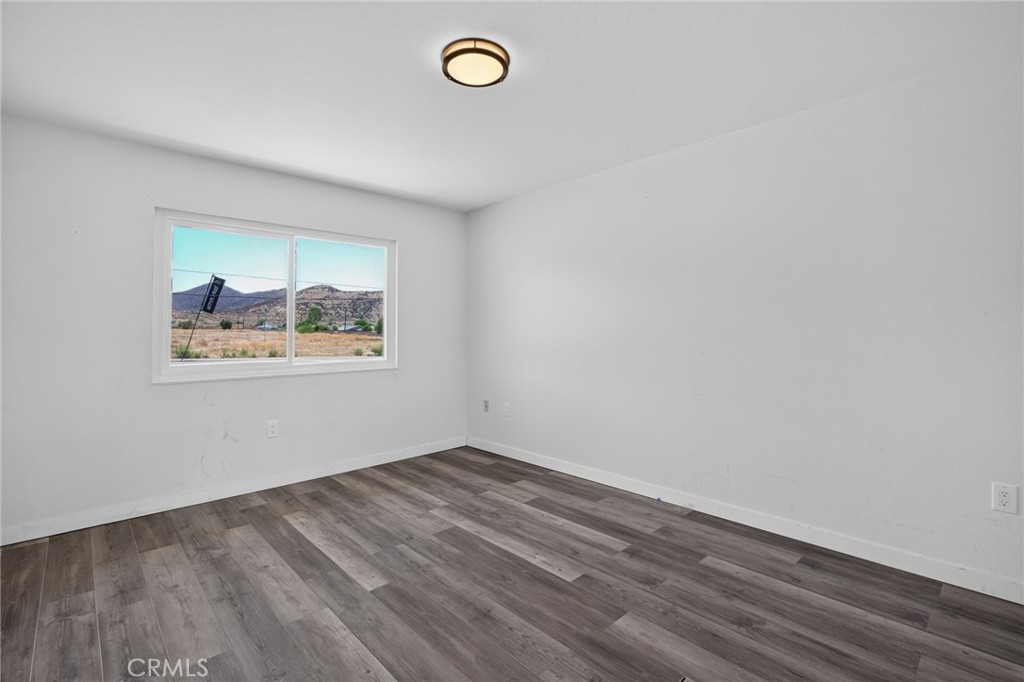 28491 Bradley Road Property Photo 14