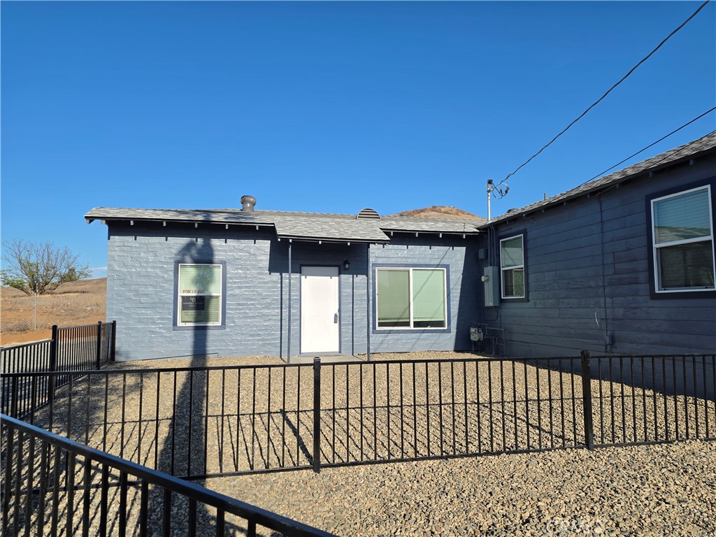 10090 Eddystone Property Photo 1