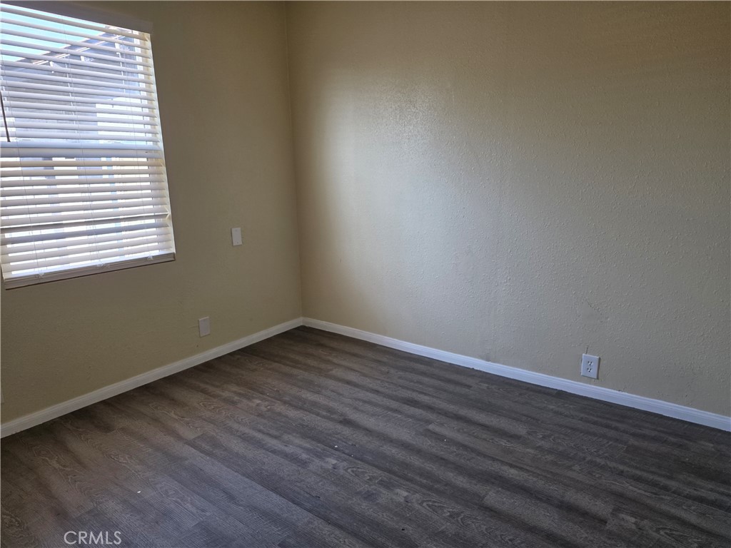 10090 Eddystone Property Photo 5