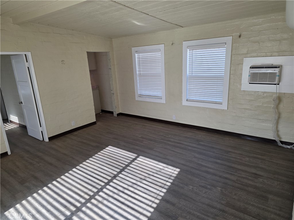10090 Eddystone Property Photo 11