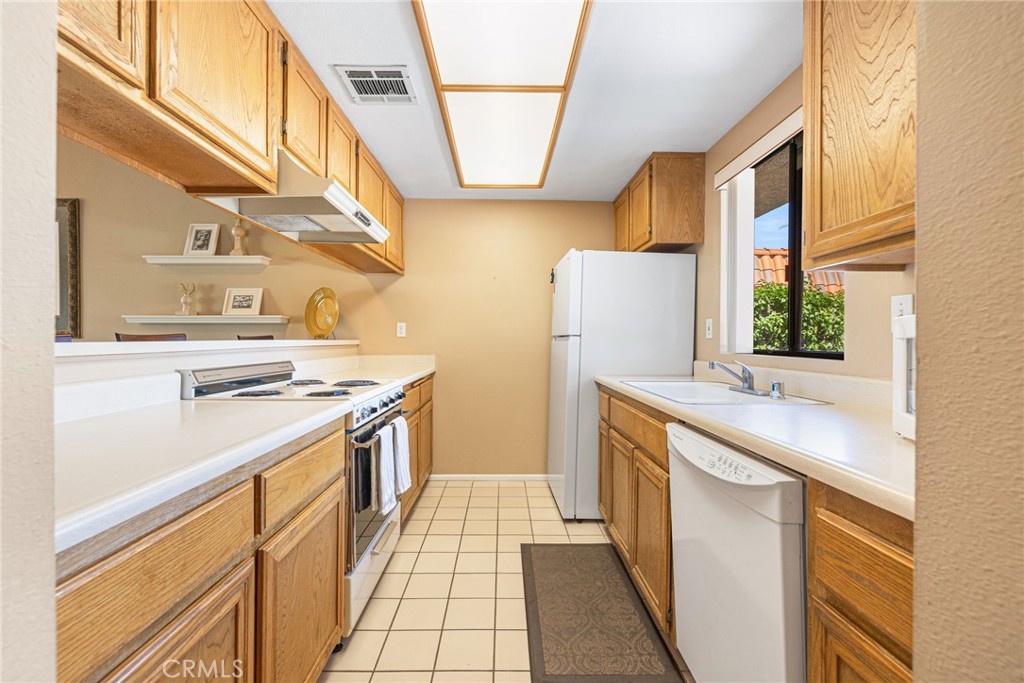 41631 Resorter Property Photo 7