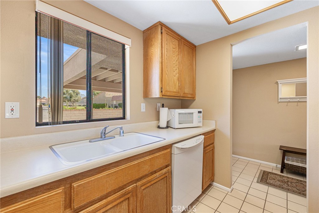 41631 Resorter Property Photo 8
