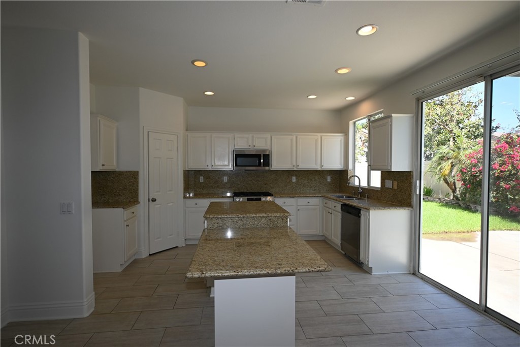 37 Amoret Property Photo 5