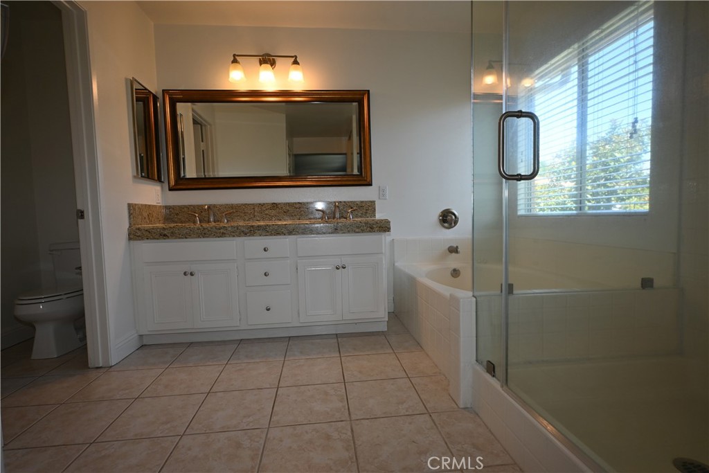 37 Amoret Property Photo 12