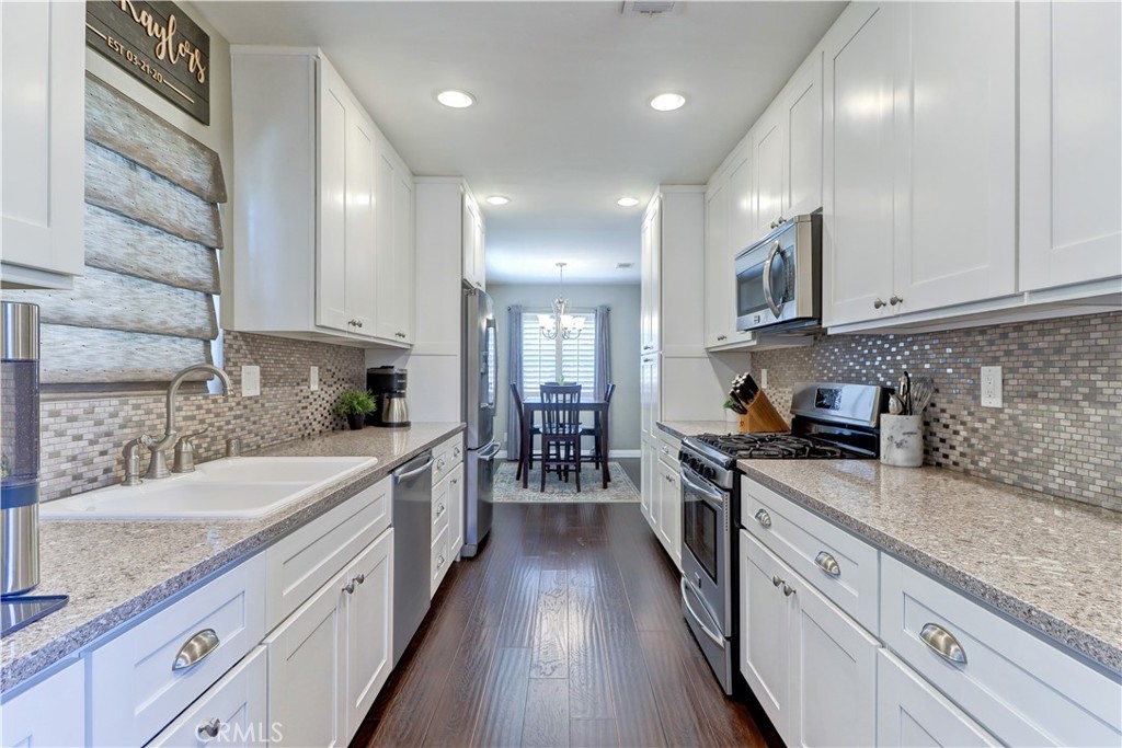 6032 Freckles Road Property Photo 3