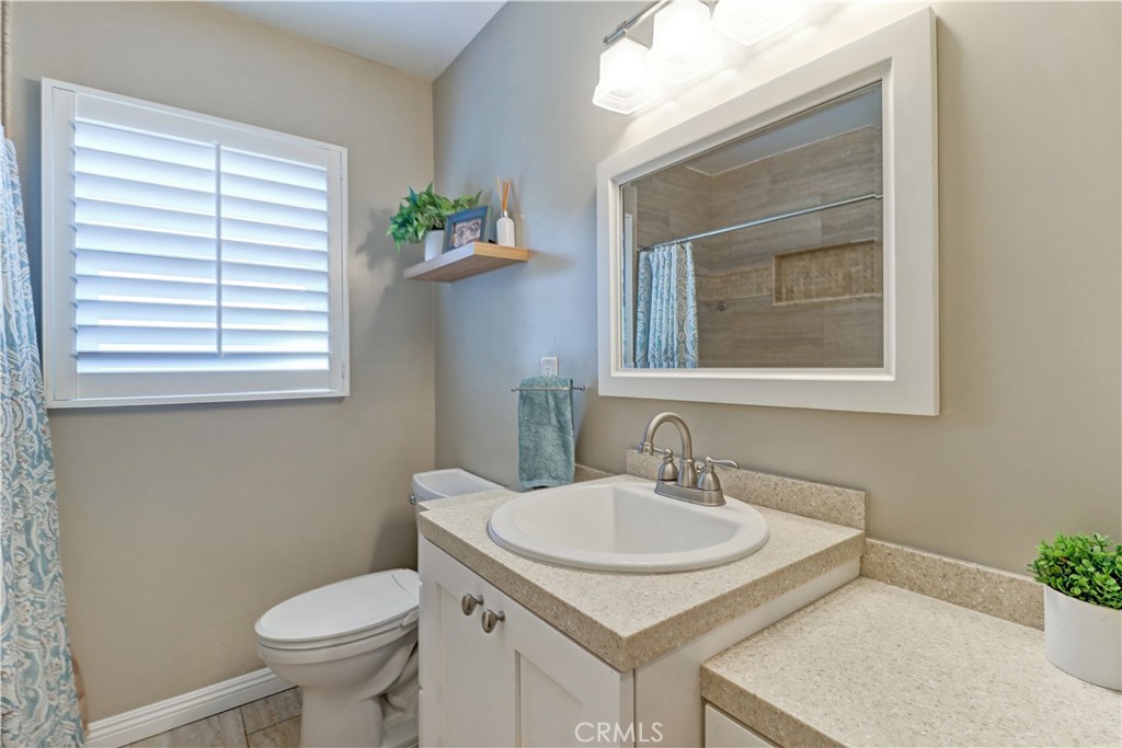 6032 Freckles Road Property Photo 19