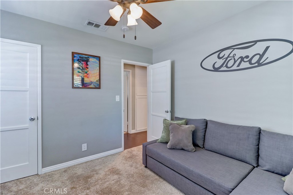 6032 Freckles Road Property Photo 24