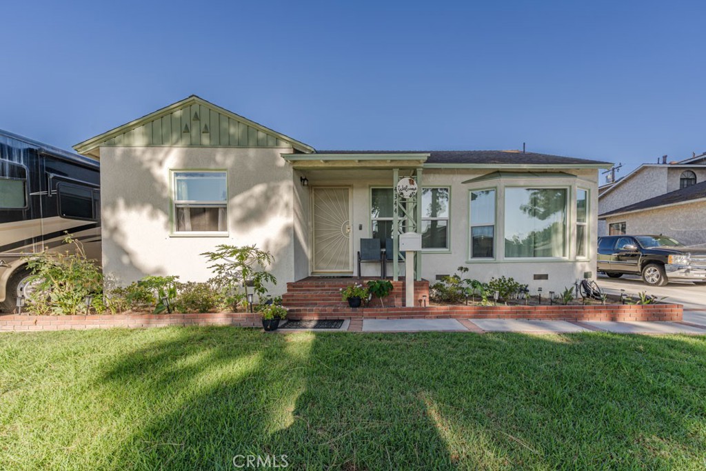 4344 Gondar Property Photo 1