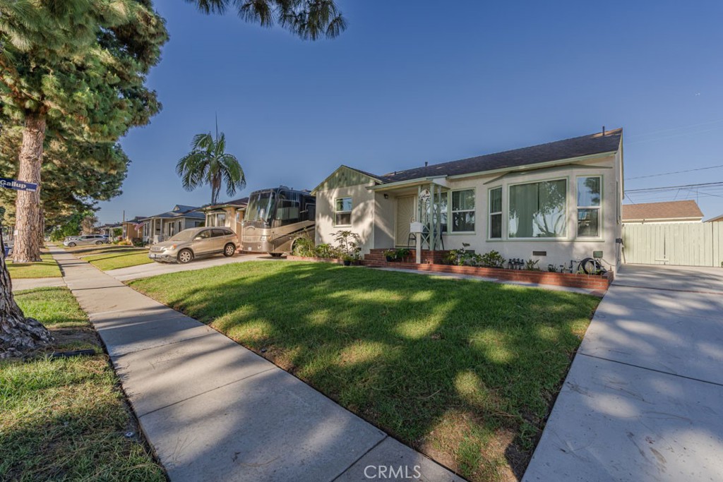 4344 Gondar Property Photo 2