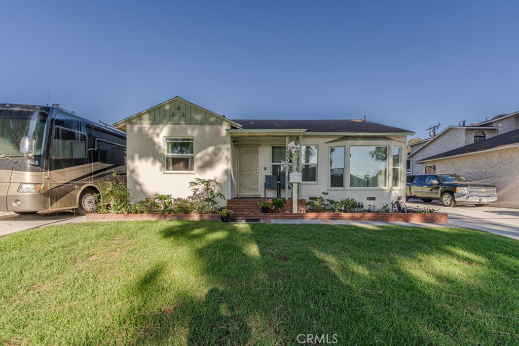 4344 Gondar Property Photo 3