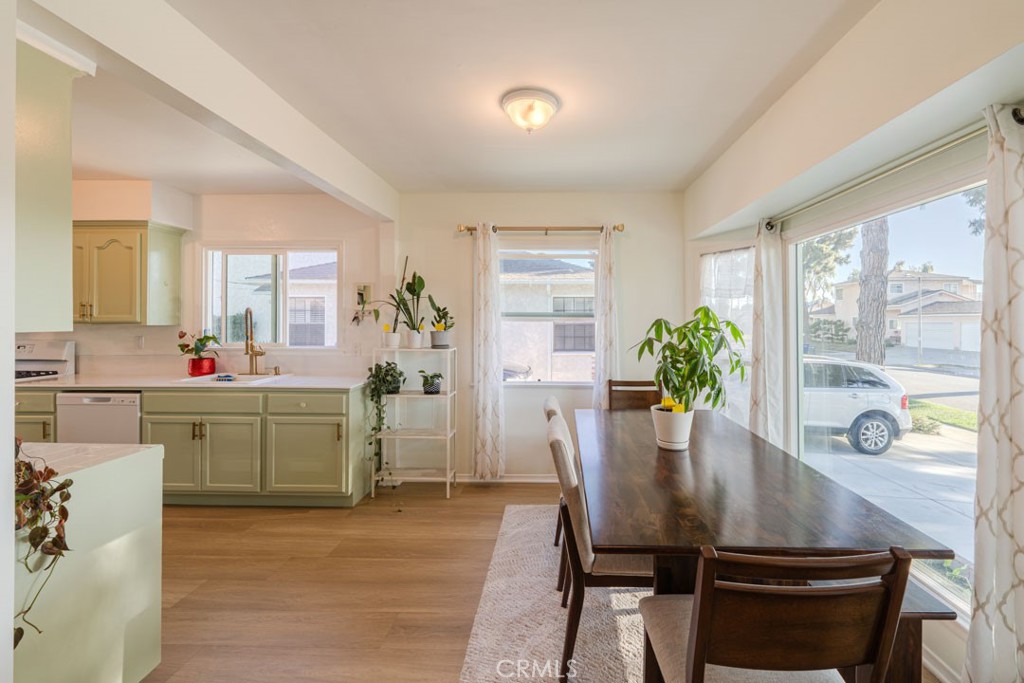 4344 Gondar Property Photo 12